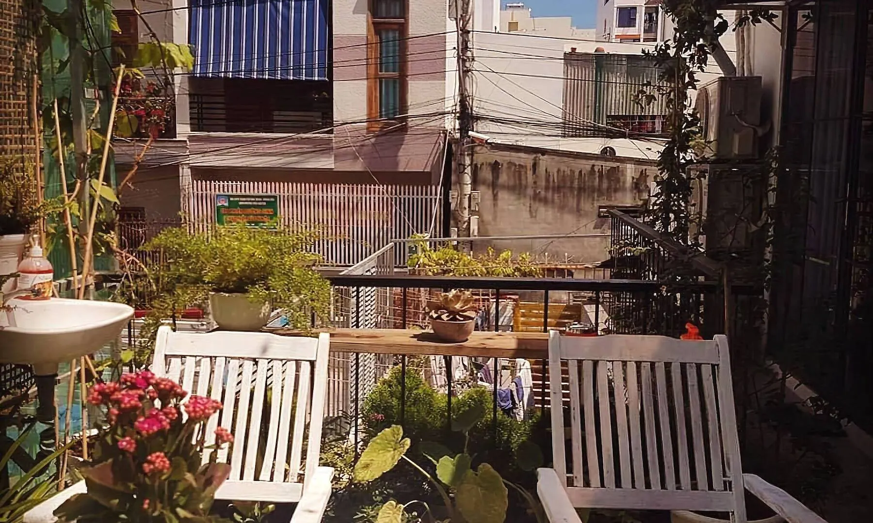 La La House Homestay Nha Trang 2*,  Vietname