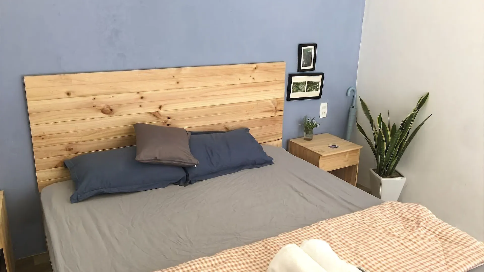 La La House Homestay Nha Trang 2*,  Vietname